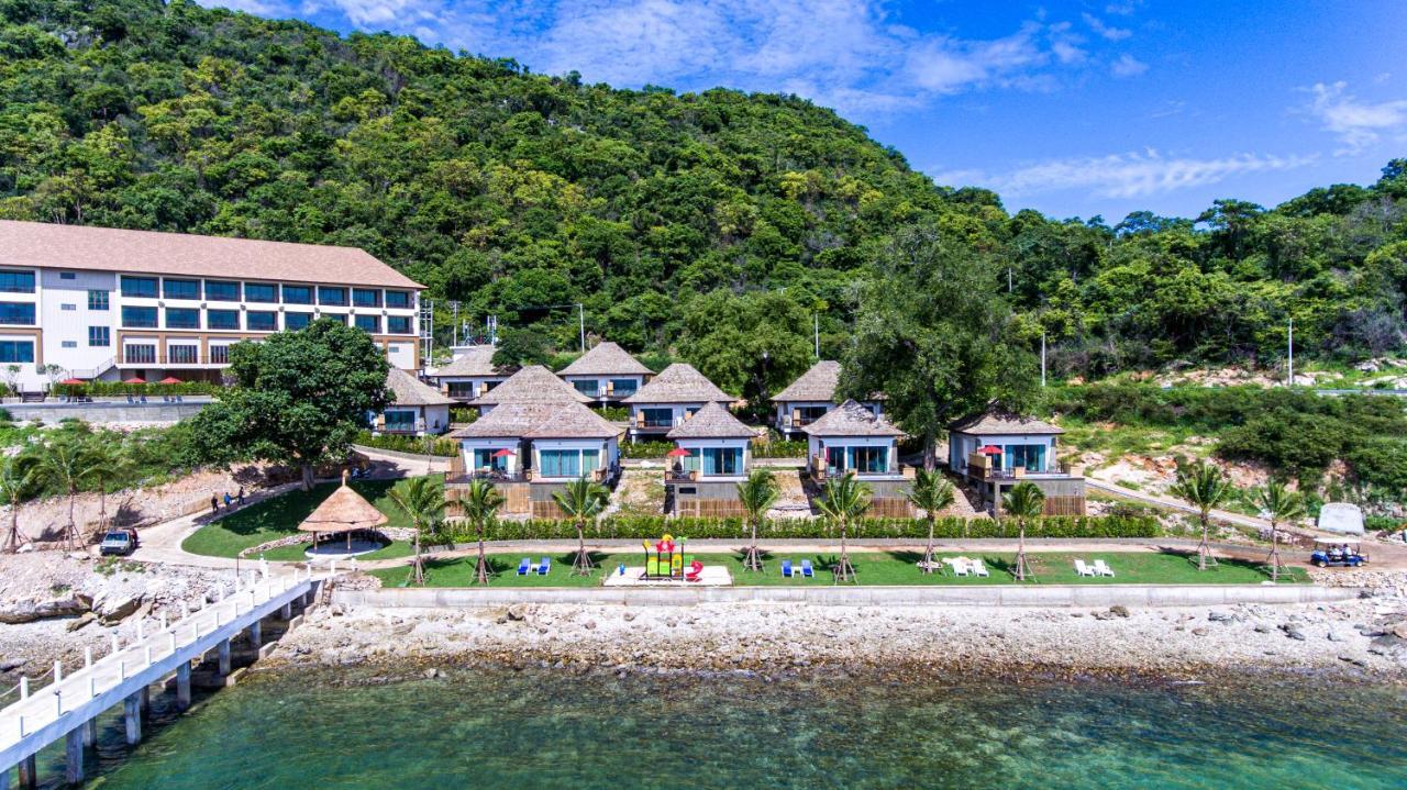 Novotel Marina Sriracha Si Racha Exterior photo