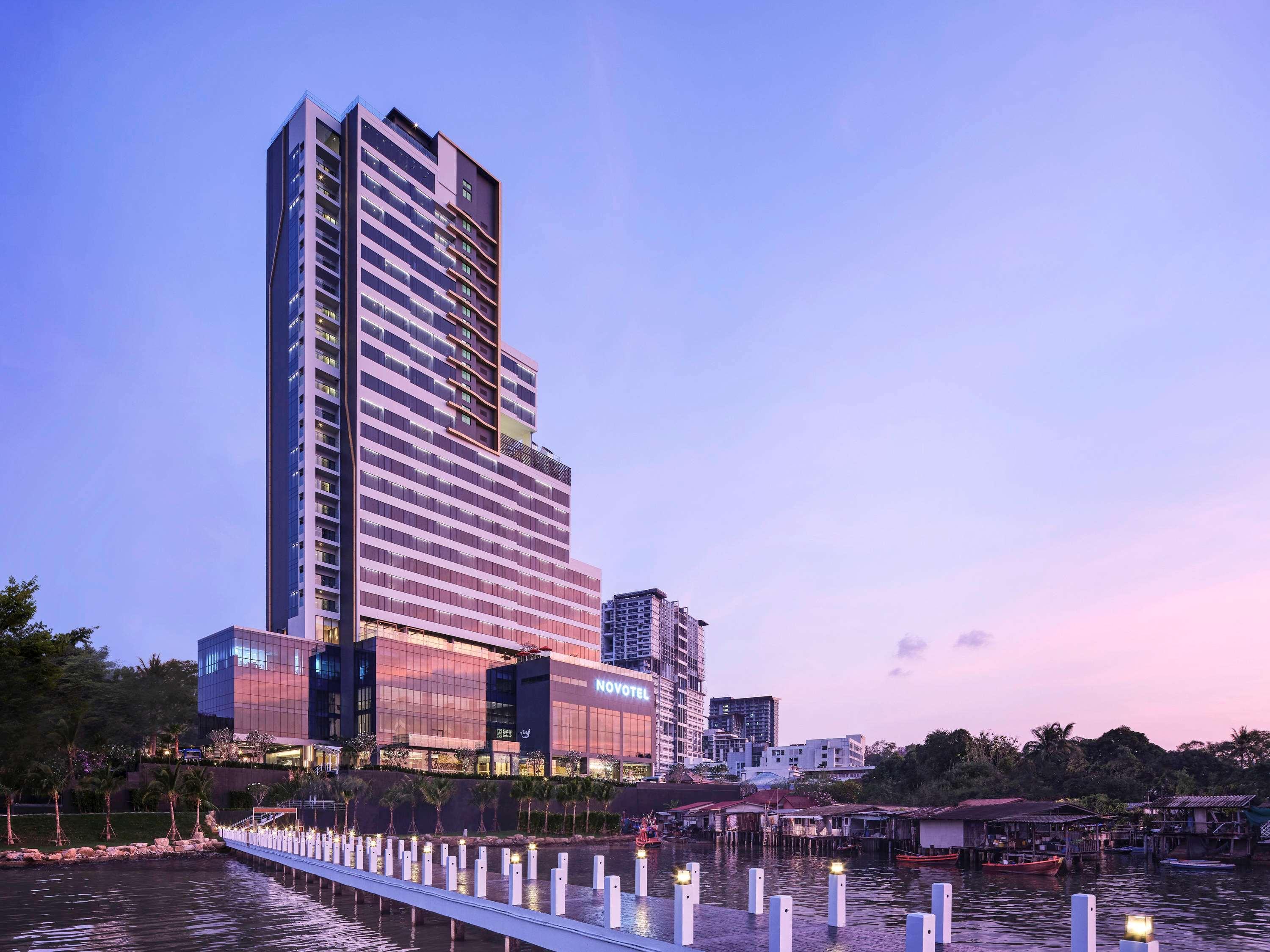 Novotel Marina Sriracha Si Racha Exterior photo